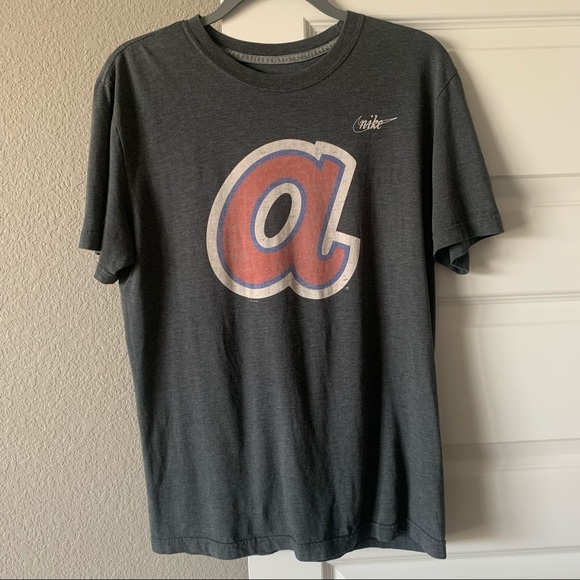 Nike Other - •nike atlanta braves t shirt•